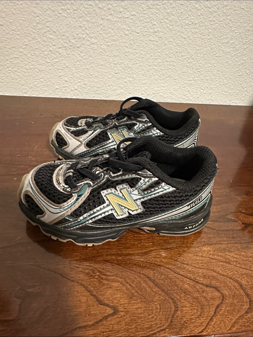 New Balance Toddler Size 8